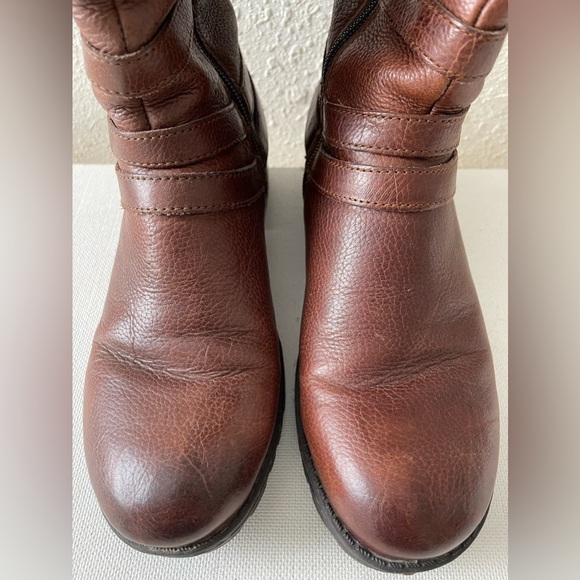 b.ø.c. Leather Boots - Picture 4 of 12